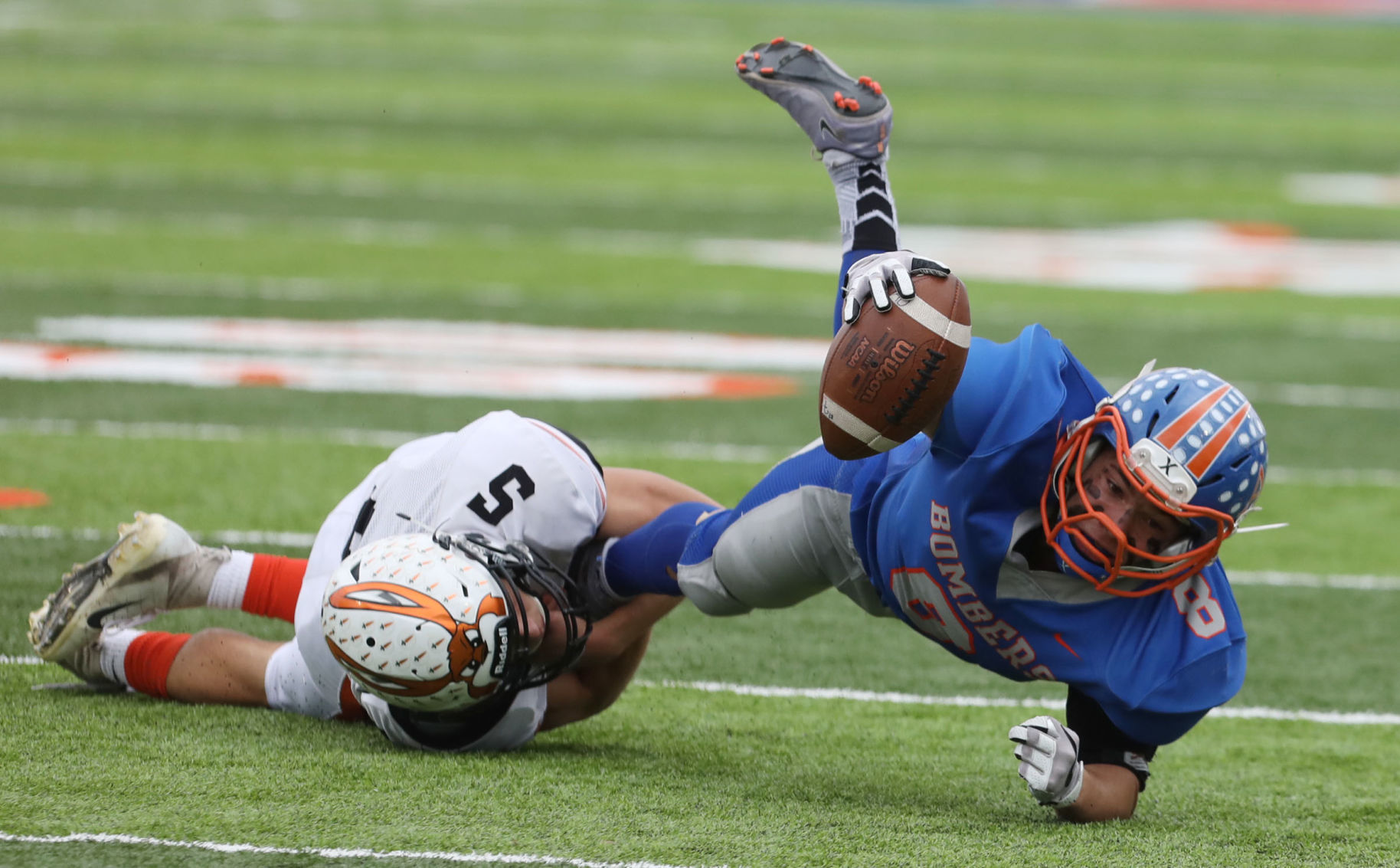 Argenta Oreana vs Fisher football 5 11.3.18.jpg